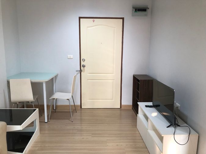 มีเครื่ิองซักผ้า วิวสระ🎯🎯เดอะ คิทท์ ติวานนท์🎯🎯 ปากเกร็ด อยู่ตรงข้าม รร. สวนกุหลาบนนท์