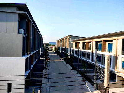 Townhouses for rent Krirk University : Premium Place Phahonyothin–Ramintra Project
Type: 3-storey townhouse
Frontage width: 5 meters
Usable area: 170 sq.m.
Land size: 20 sq.wah