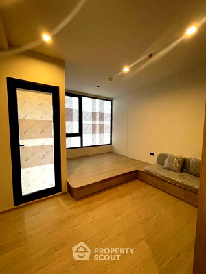 Condos for sale : Studio Condo at Reference Sathorn-Wongwianyai near BTS Wongwian Yai (ID 1942127)