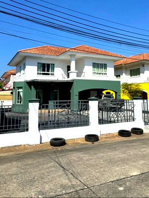 Houses for rent Suwinthawong Road : FOR RENT  HOUSE PROPERTY  20000 BAHT per MONTH