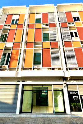 Townhouses for rent Saphan Sung : WS6504 🏢 For rent: Vizio Ramkhamhaeng, located on Ratphatthana Road. Only 32,000 baht per month.