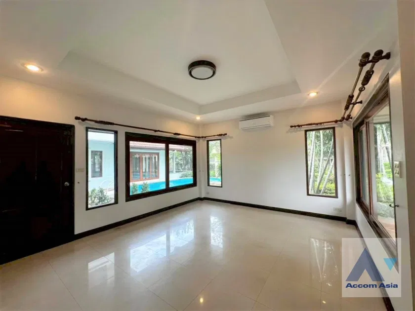 รูป 🔼🔽 AccomA 📩 Pet friendly,Home Office,Private Swimming Pool 4 BR House in  Bang Kapi (1918121) - รูปที่ 10/20
