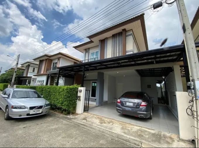 🌟 House for rent , Pattalet 1 Village
Size 148 SQ.M. Type 3 Bedroom 3 Bathroom Rental. 25,000 THB