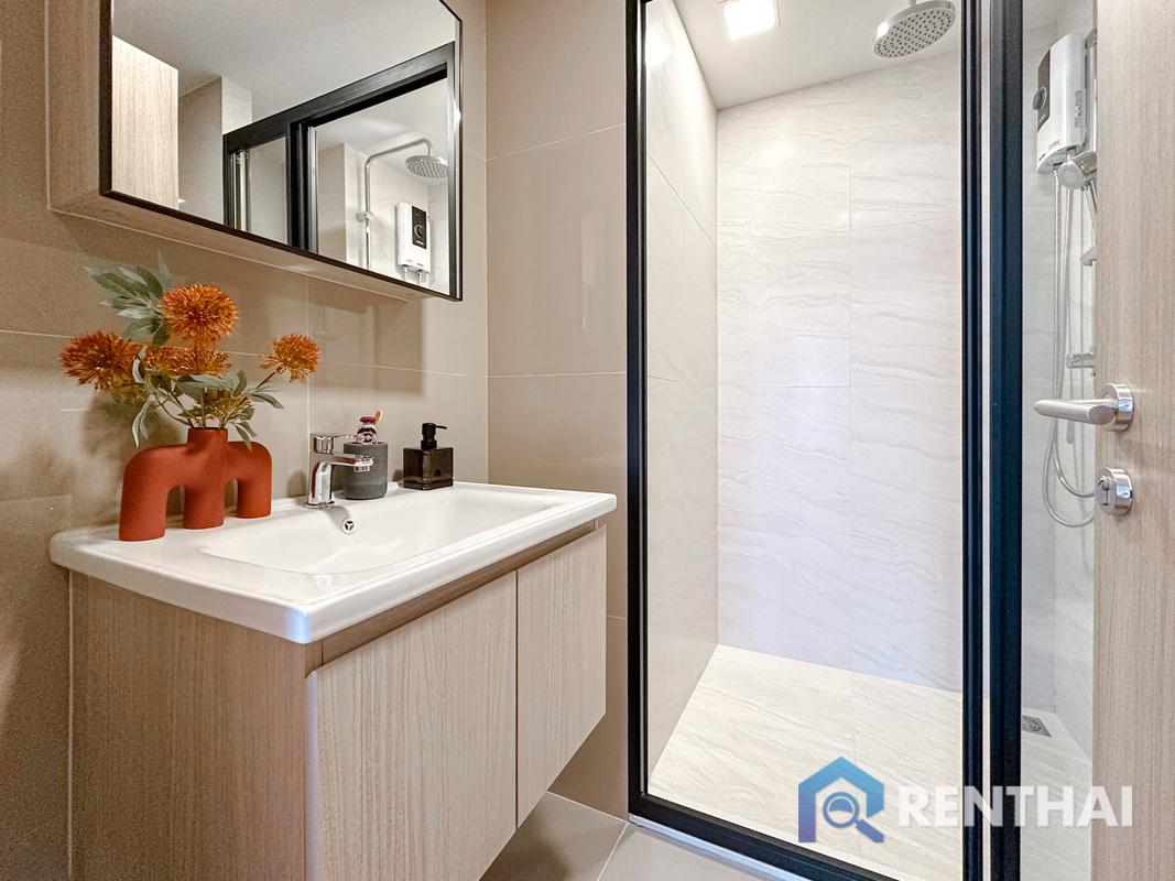 For sale condo Studio at The Base Rise - image 2