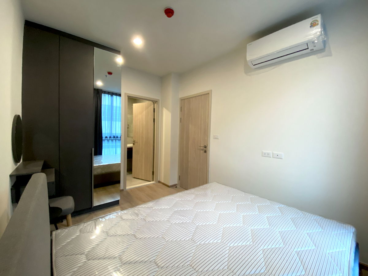 picture Nue District R9 Near MRT Rama9 / Central rama9 - 30/35