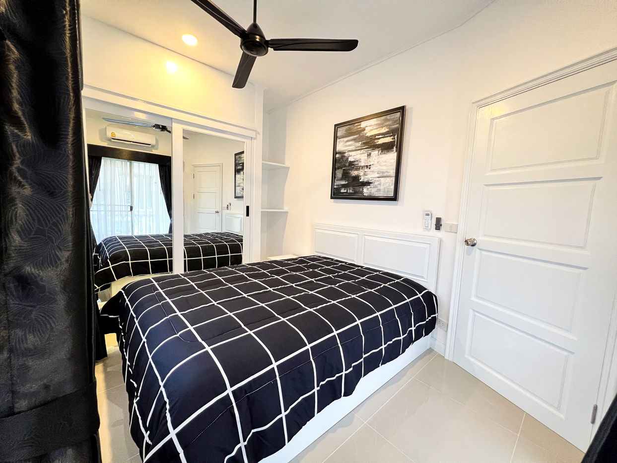 รูป Baan Suan Lalana one bedroom condo for sale Jomtien Pattaya - รูปที่ 5/12
