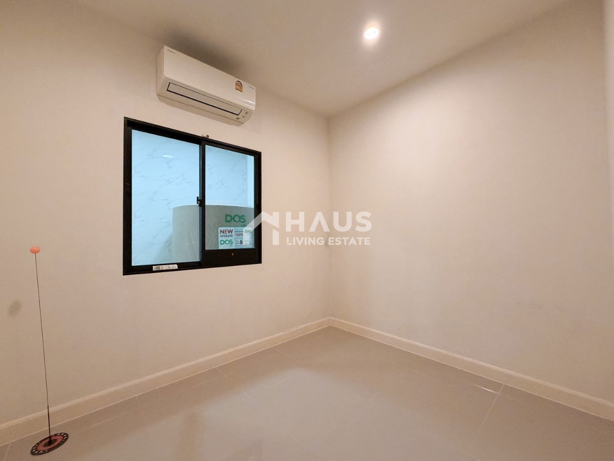 picture Ninya Kanlapaphruek / 4 Bedrooms #HKAL050 - 6/21