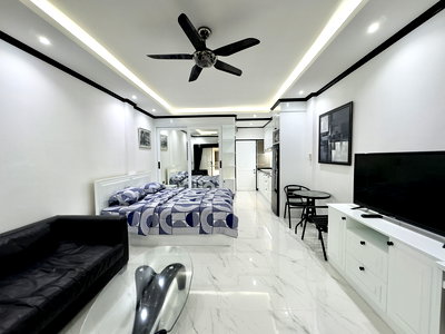 คอนโด เมกะ บางนา : Baan Suan Lalana large studio for sale Jomtien Pattaya