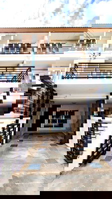 Home office for rent Saiaksorn School : For Rent / Sale – 3-Storey Townhome (Casa City 2)