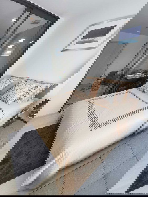 picture 🎈#PT2408_002🎈💥Urgent💥 Available February 3rd, 2026. Click quickly before it's gone‼️ For Rent 25k.🔥🔥 Life One Wireless Condo - 2/7