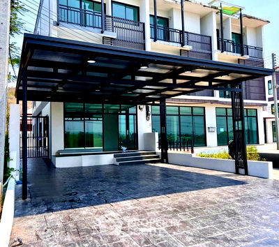 Townhouses for sale Hua Hin Prachaubkirikhan : 3-BR Townhouse in Nong Phlap (ID 2588947)
