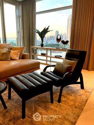 Condos for sale Silom and Sathorn Road : 2-BR Condo at Four Seasons Private Residences Bangkok near BTS Saphan Taksin (ID 2334432)