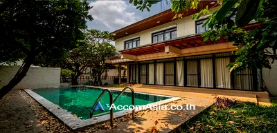 Houses for rent Benchakiti Park : 🔼🔽 AccomA 📩 Private Swimming Pool 4 BR House in Khlong Toei Nuea (AA18040)