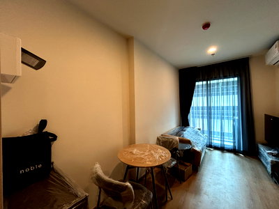 Condos for rent : Nue District R9  Near MRT Rama9 / Central rama9