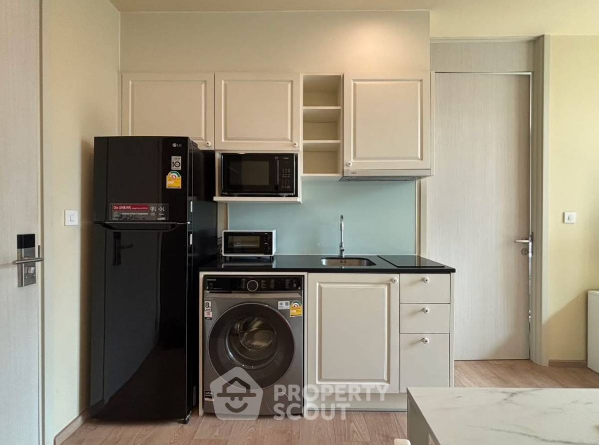 รูป คอนโด 1-ห้องนอน ที่ โนเบิล รีโคล ใกล้ MRT สุขุมวิท (ID 2575059) - รูปที่ 2/10