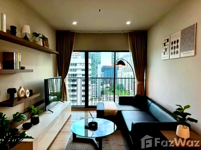 Condos for rent : Noble Refine 5671262