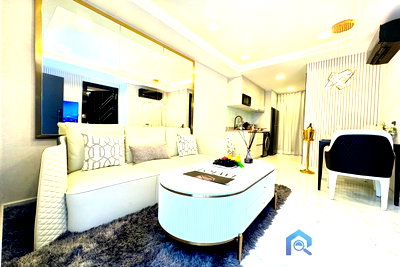 ขายคอนโด : สำหรับ ขาย คอนโด 1 ห้องนอน ที่ Grand Solaire Noble