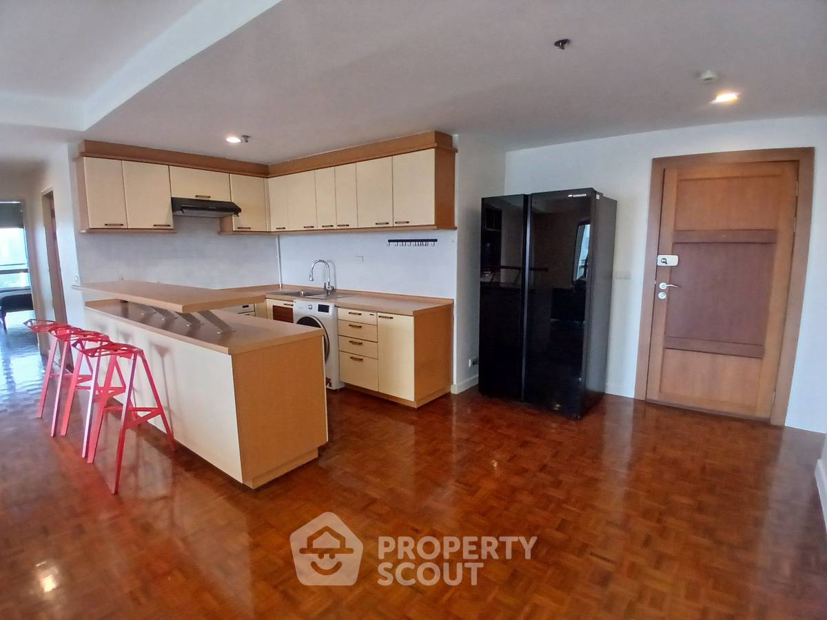 picture 2-BR Condo at The Natural Place Suite Ngamduphli Condominium near MRT Lumphini (ID 2588203) - 9/26