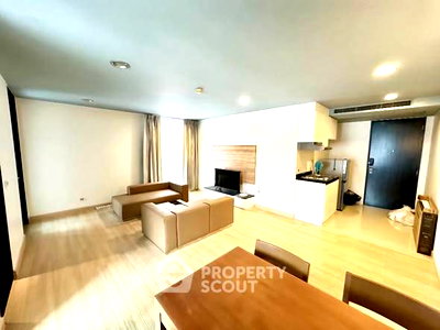 Condos for sale : 2-BR Condo at The Tempo Ruamrudee Condominium near BTS Phloen Chit (ID 2588624)