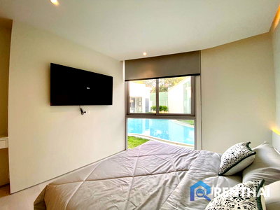 Condos for sale : Stunning 2-Bed Condo in Pattayas Secret Garden - Fitness, Pool & Parking, 7.8 M Thb