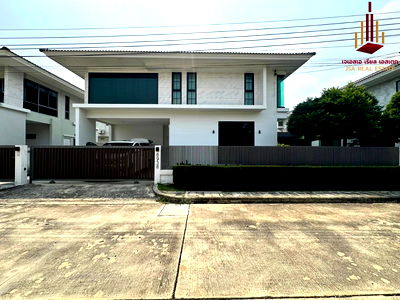 Houses for rent Lat Krabang : ✨ For Rent: Perfect Place Rama 9 - Krungthepkreetha✨    💰 Only 120,000 THB/month