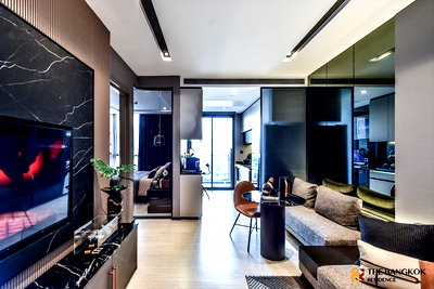 Condos for sale : 🚀 Rare High-Quality Spacious Unit - The Room Sukhumvit 38, Near Bts Thonglo