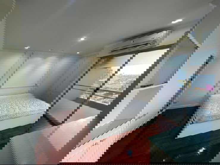 picture Kasemsan1 Condominium (very near MBK) 22nd Floor, 81.29sq.m., 2bedrooms, 2bathrooms 1kitchen, 1libing area 2 balconies - 4/19