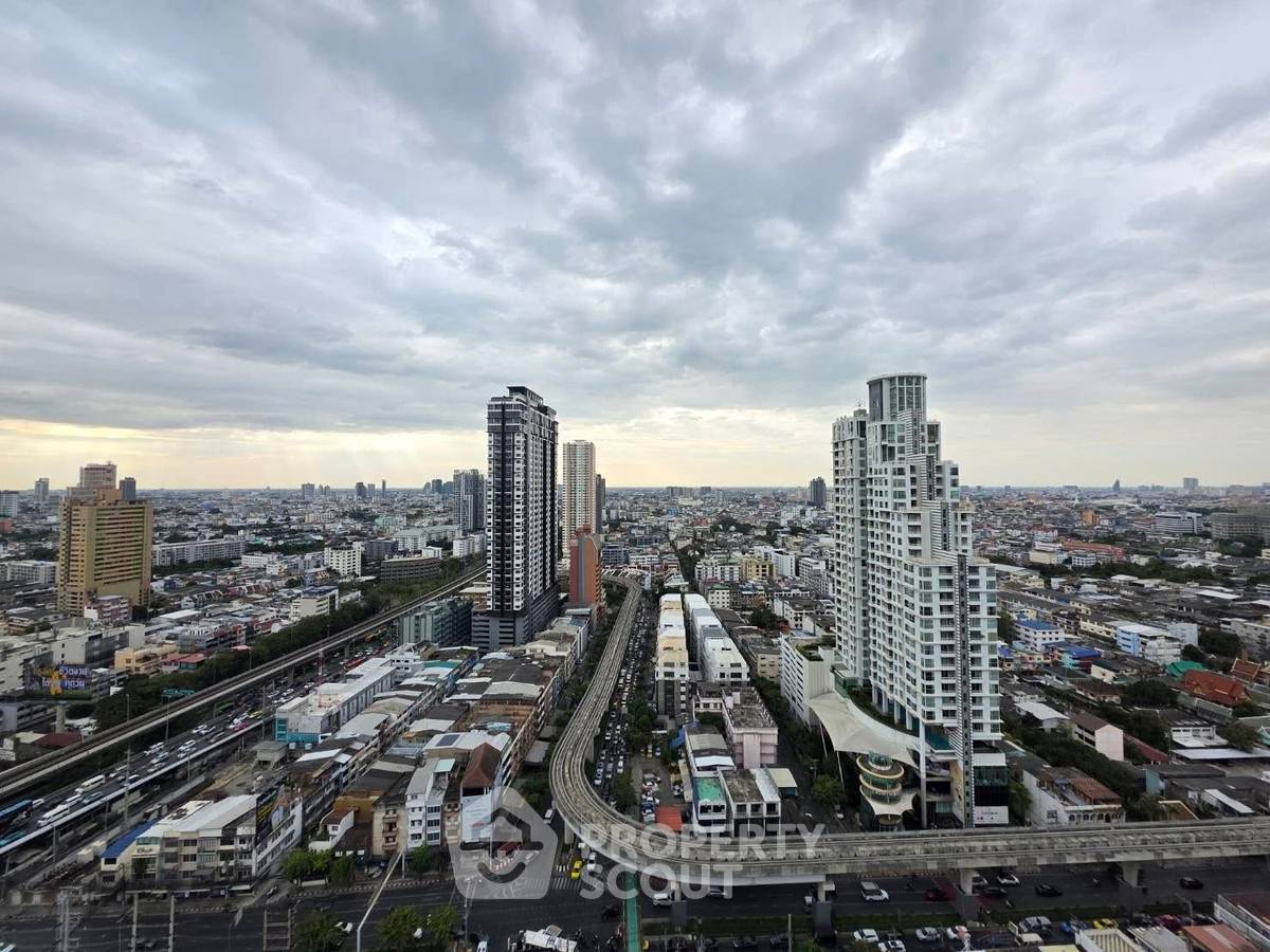 picture 2-BR Condo at The River Condominium near BTS Saphan Taksin (ID 2548880) - 12/12