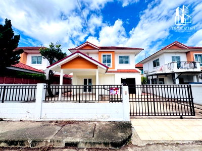 ทาวน์โฮม ม.เทคโนโลยีพระจอมเกล้าพระนครเหนือ (มจพ.) : 🏡 ขายบ้านเดี่ยว หมู่บ้านศิริวรรณ-ชวนชม (บางกรวย-ไทรน้อย) รหัสทรัพย์: 93174 | บ้านเดี่ยวพื้นที่ใช้สอยคุ้มค่า ราคาต่อรองได้ พร้อมดูแลสินเชื่อฟรี!