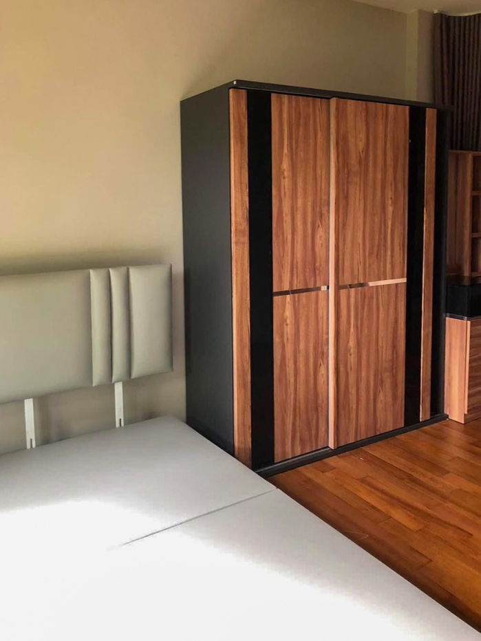 รูป บ้านเดี่ยวหรู 2 ชั้น โครงการแกรนด์ บางกอก บูเลอวาร์ด สาทร | 4 ห้องนอน พื้นที่ใช้สอย 348 ตร.ม. - รูปที่ 10/12