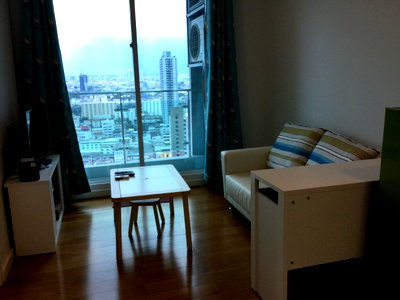 Condos for rent : Condo for rent at "Condolette Ize Ratchathewi" Near BTS 1 Bed 1 Bath 31 Sq.m 18,000 Baht/Month