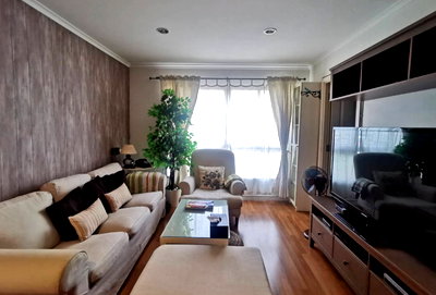 คอนโดให้เช่า : ว่างพร้อมอยู่! Lumpini กล้วยน้ำไท. 2นอน 56ตร.ม. Line id: @pfagent