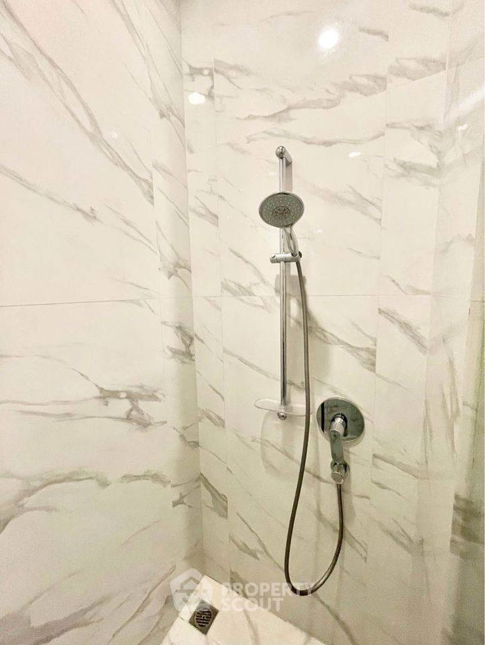 picture 2-BR Condo at Noble Be Sukhumvit 19 near BTS Nana (ID 1406252) - 6/10