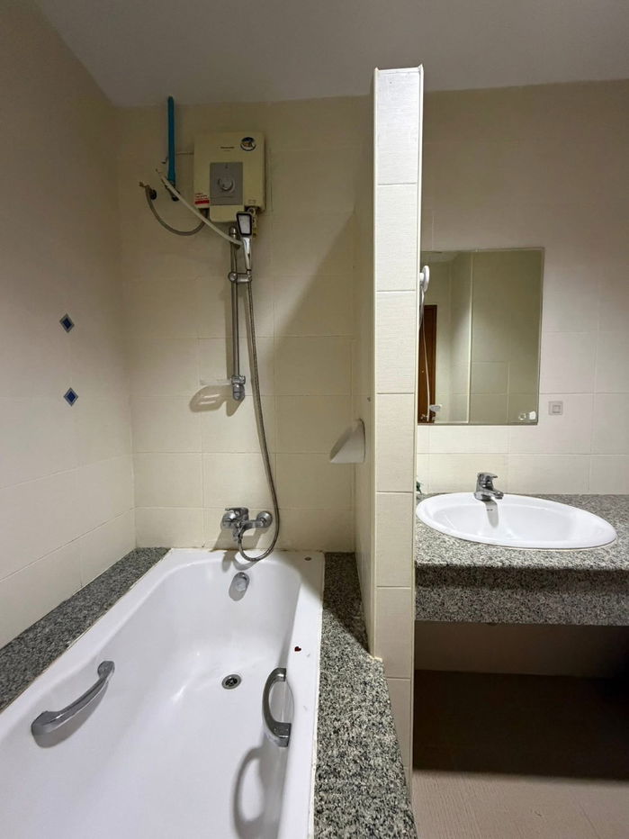 รูป 😍 เสียดายแต่ต้องปล่อย! คอนโดห้องใหญ่ วิวดอยสุเทพ 🏢 สิริธารา คอนโดมิเนียม โครงการ 1 - รูปที่ 7/8