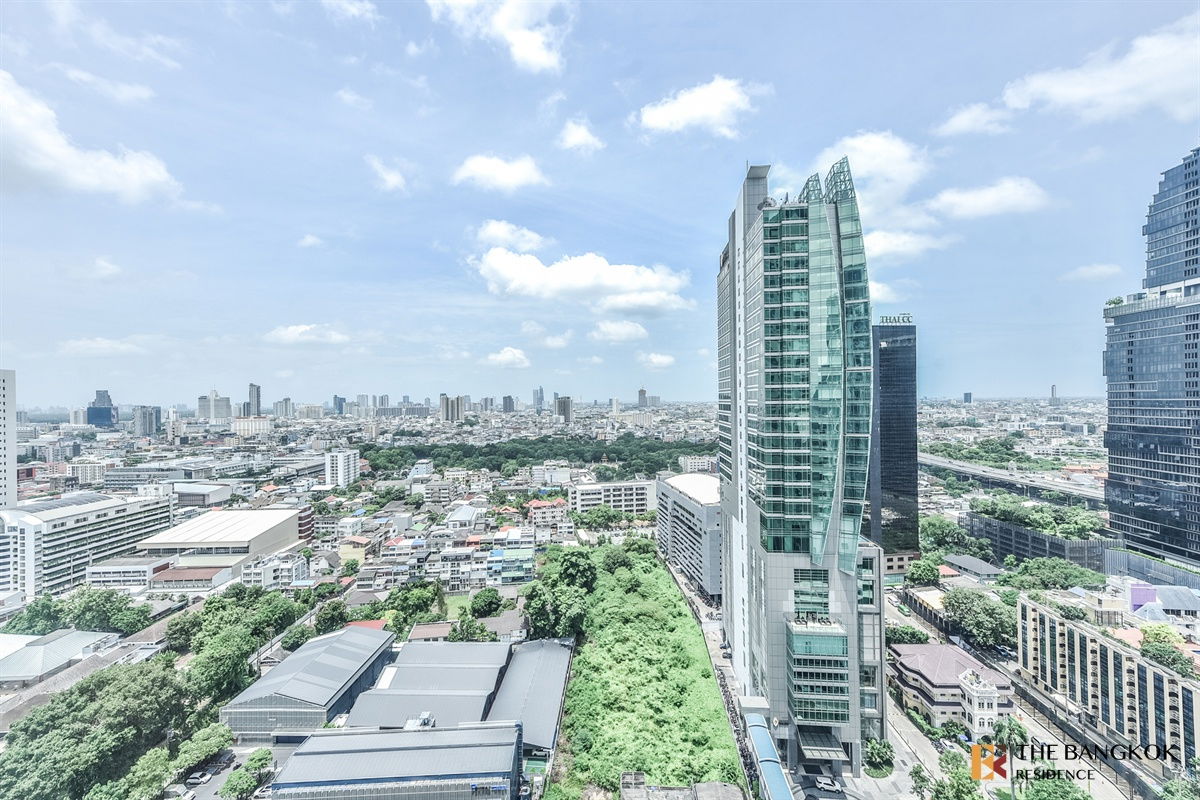 picture The Diplomat Sathorn ð High-floor unit with an open, breathtaking view, truly rare ð Near BTS Surasak - 3/10