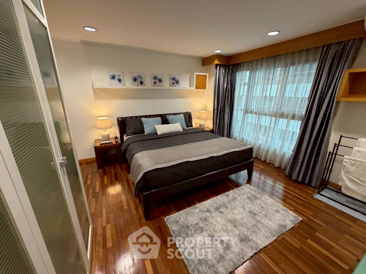 รูป คอนโด 2-ห้องนอน ที่ นาวิน คอร์ท คอนโดมิเนียม ใกล้ BTS เพลินจิต (ID 2589055) - รูปที่ 5/8