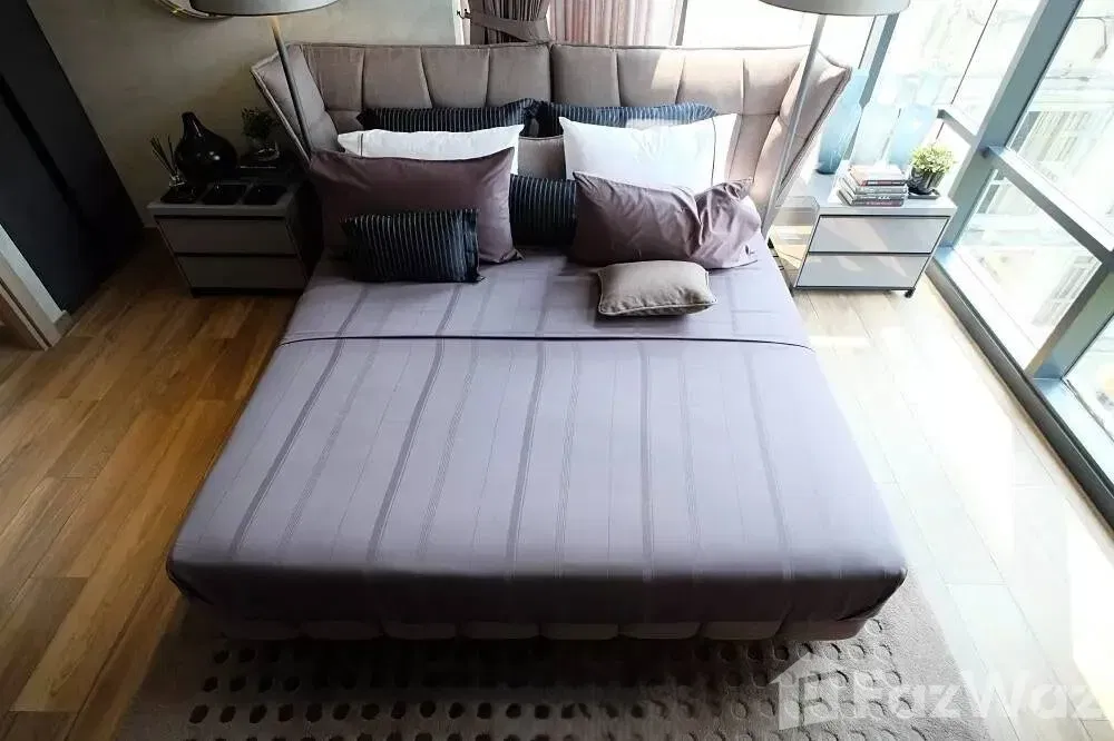 รูป คอนโดให้เช่า 2 ห้องนอน ในโครงการ เดอะ ลอฟท์ อโศก 641040 - รูปที่ 14/17