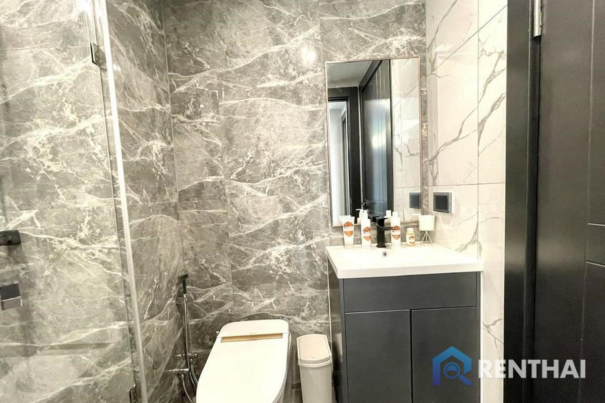 รูป ขายคอนโดใจกลางเมือง Arcadia Millennium Tower 1 ห้องนอน 29 ตร.ม. - รูปที่ 10/20