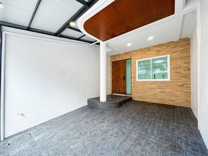 2-bed townhouse for sale, 68 sqm, 17 sq wah, Baan 84 Mansion