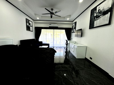 Condos for rent : Baan Suan Lalana studio for Rent Jomtien Pattaya