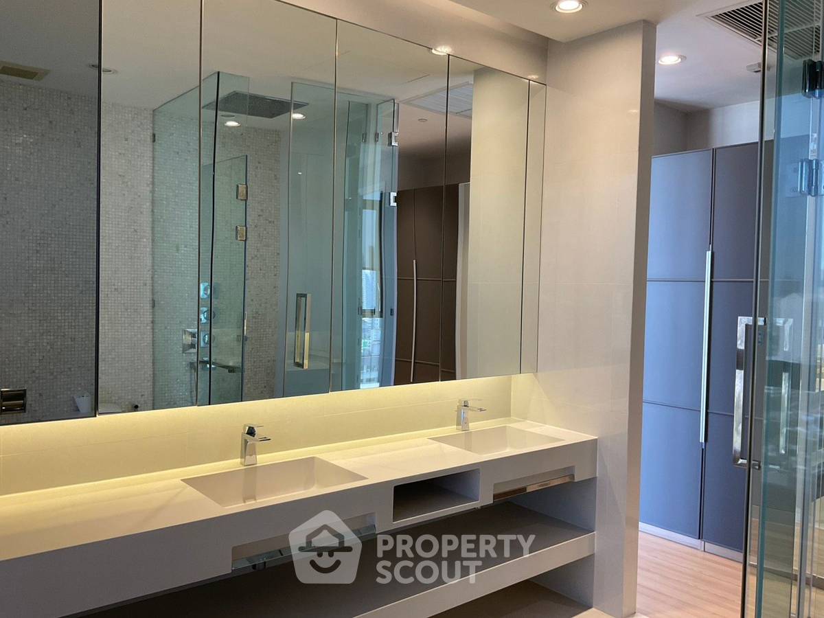 รูป คอนโด 2-ห้องนอน ที่ วิตโตริโอ สุขุมวิท 39 ใกล้ BTS พร้อมพงษ์ (ID 2323179) - รูปที่ 28/37