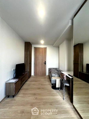 Condos for sale : 1-BR Condo at Nue Cross Khu Khot Station in Khu Khot (ID 2584969)