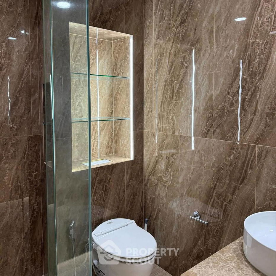 รูป คอนโด 2-ห้องนอน ที่ ไซมิส จอยญ่า ใกล้ MRT เพชรบุรี (ID 2536195) - รูปที่ 13/13