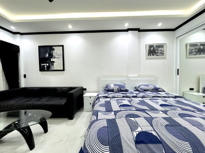 Condos for rent : Baan Suan Lalana large studio for Rent Jomtien Pattaya