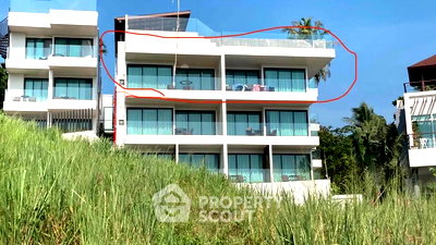 ขายคอนโด : คอนโด 2-ห้องนอน ที่ สเปลนดิด คอนโด ใน หาดกะรน (ID 2528236)