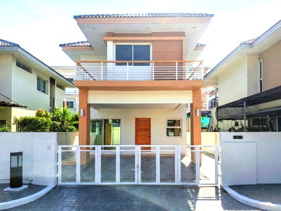 บ้านแฝด เขตดอนเมือง : ใกล้รถไฟฟ้า & ทางด่วนศรีรัช บ้านแฝดทำเลทองเทิดราชัน-ดอนเมือง เชื่อมต่อวิภาวดี-สรงประภา ใกล้ ม.รังสิต & โรบินสัน ศรีสมาน ฟังก์ชันครบ พื้นที่จุใจ 