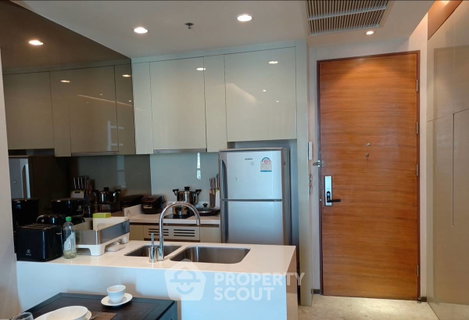 รูปภาพ 1-BR Condo At The Address Sukhumvit 28, 25th Floor Near BTS Phrom Phong (ID 1535908)