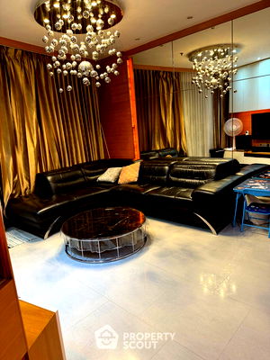 Condos for sale Silom and Sathorn Road : 2-BR Condo at Supalai Casa Riva close to Thanon Tok (ID 2589232)