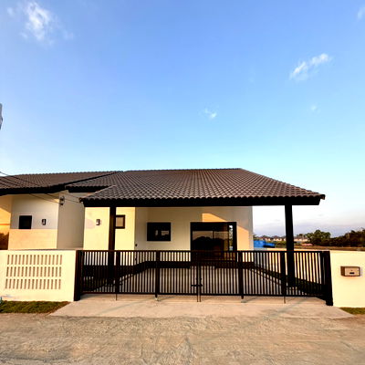 Houses for sale Nittayo Road Udon Thani : Single-storey detached house for sale  3 bedrooms 2 bathrooms and 2 parkings.