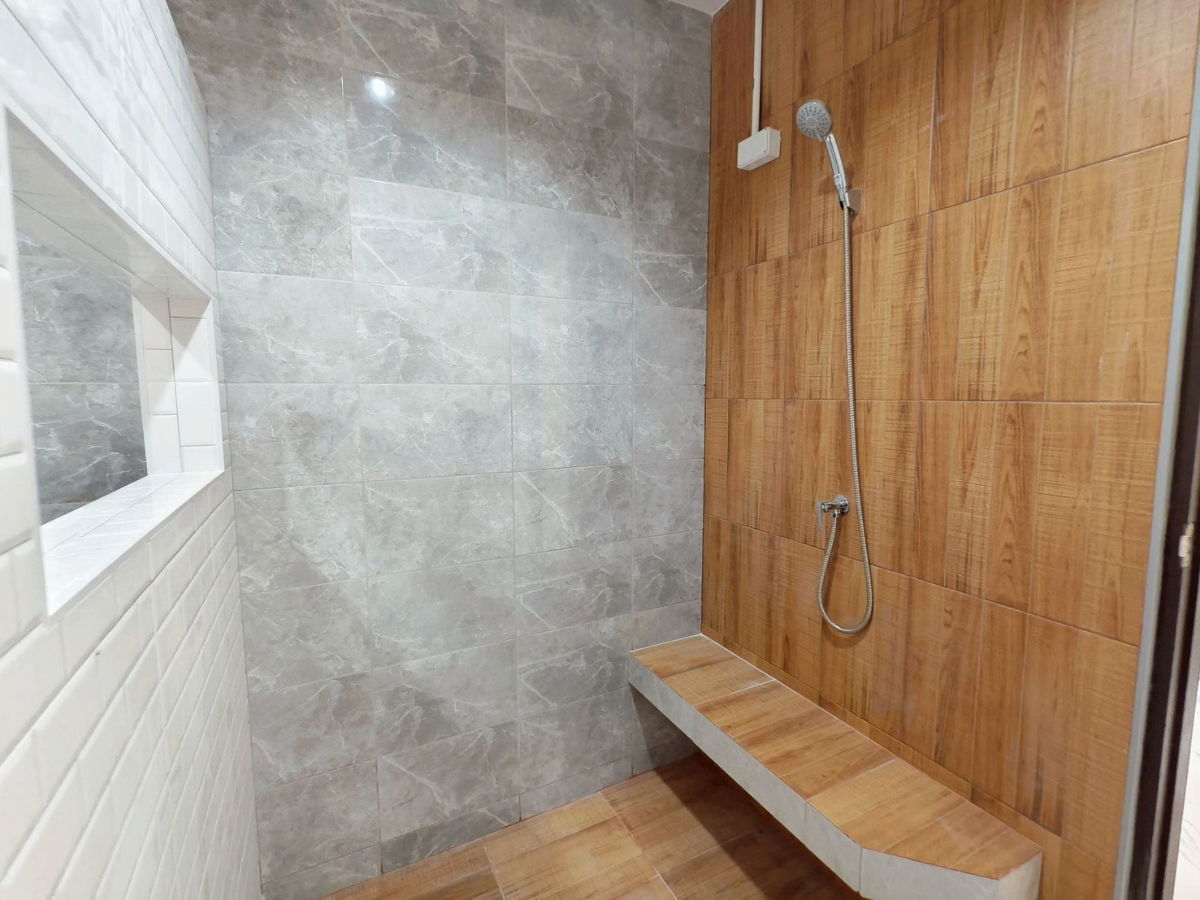 picture Twin House for Sale – 2 Storey | Phanasonthep Anusorn Project - 18/21